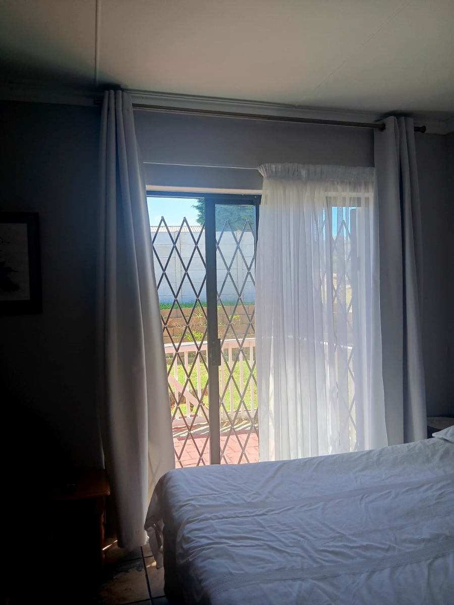 To Let 1 Bedroom Property for Rent in Dana Bay Western Cape